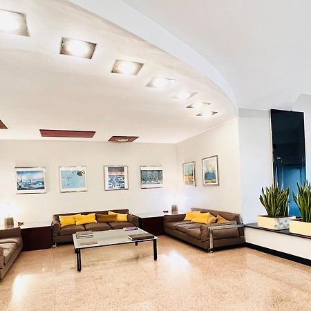 Duomo City Center - Petit Studio Milano Ngoại thất bức ảnh