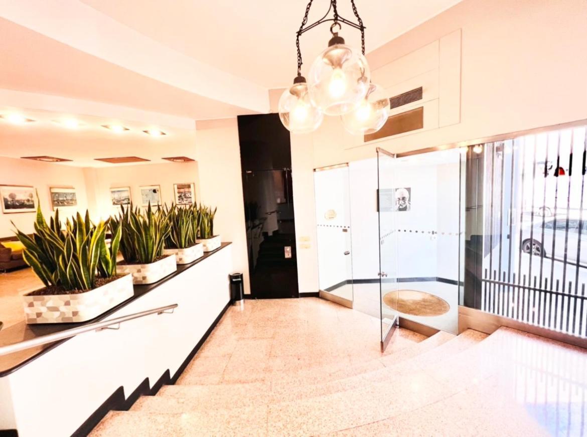Duomo City Center - Petit Studio Milano Ngoại thất bức ảnh